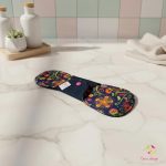 28 cm-es Timo design egyedi grafikás mosható női betét, extra erős vérzéshez