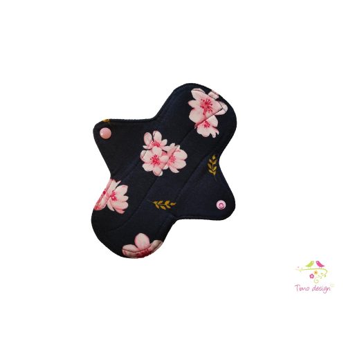 22 cm cloth pad with cherry blossom pattern, for moderate flow