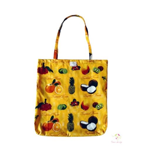 Cotton bag with citrus fruits pattern