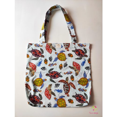 Cotton bag with turtles pattern