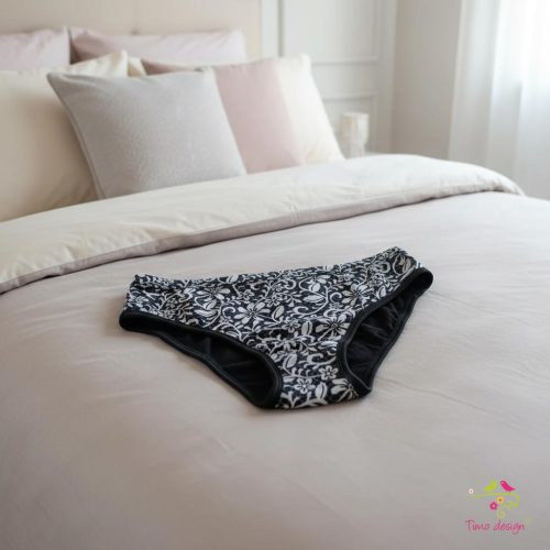 Period panties for moderate flow, with black and white pattern