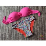 Vidám virágos menstruációs bikini, fürdőruha alsó, fürdőbugyi