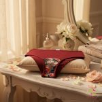 "Velvet flower" period underwear - for moderate flow