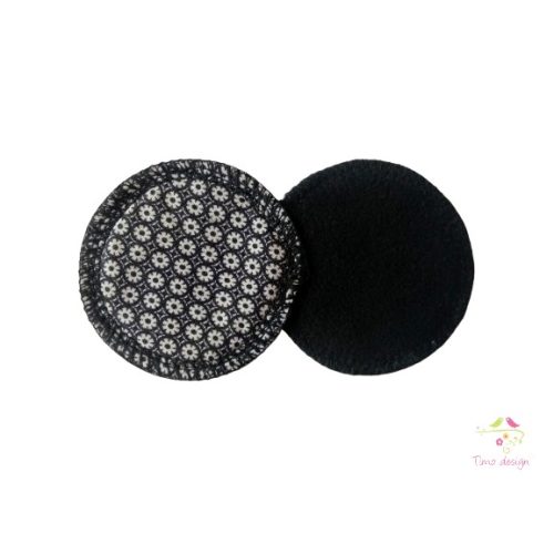 Reusable makeup removal pads with flower pattern
