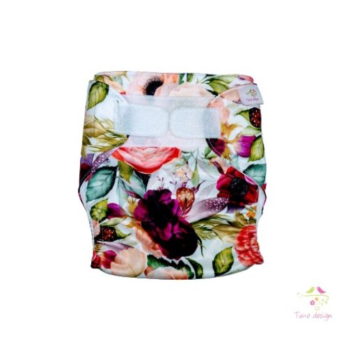 Diaper cover with colourful roses pattern