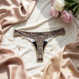 Párduc mintás menstruációs tanga enyhe vérzéshez