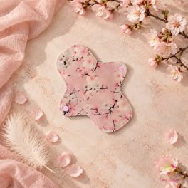   20 cm "Sakura" teen cloth pad for light to moderate flow