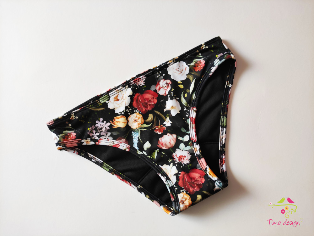 Fekete alapon színes virágos menstruációs fürdőruha alsó, bikini alsó, fürdőbugyi
