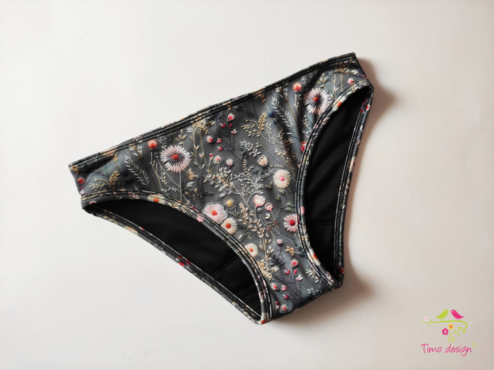 Szürke alapon hímzett hatású virág mintás menstruációs fürdőruha alsó, bikini alsó, fürdőbugyi